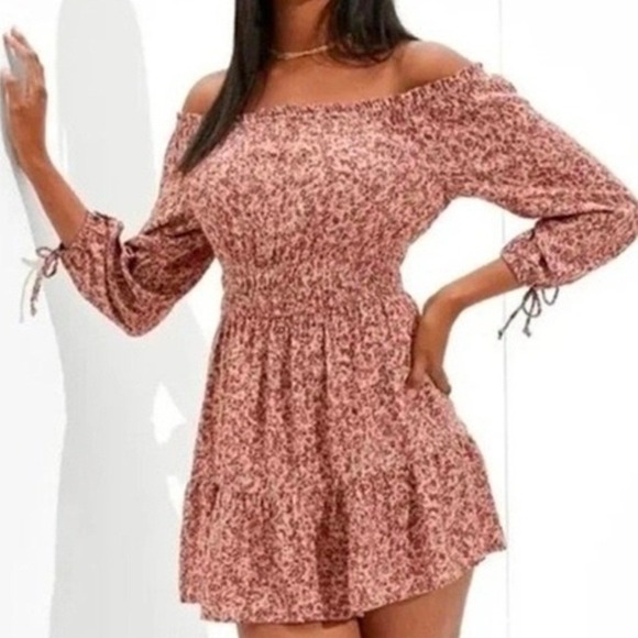 American Eagle Outfitters Dresses & Skirts - American Eagle Outfitters Pink Ditsy Floral 3/4 Sleeves Dress Sz Small Y2K 90s